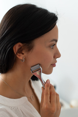 ALMASPA Игольчатый роллер