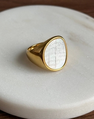 84602- Кольцо печатка разъёмное с перламутром