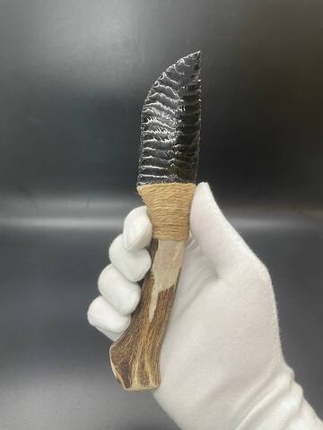 Обсидиановый нож с рукоятью из рога оленя 18 см