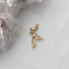 Подвеска Стрекоза на цветке с фианитами 22*14 мм, позолота, П567