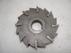 Фреза торцевая насадная 3-х сторонняя 130х22х32 со вставными разнонаправленными ножами Р18  z=16