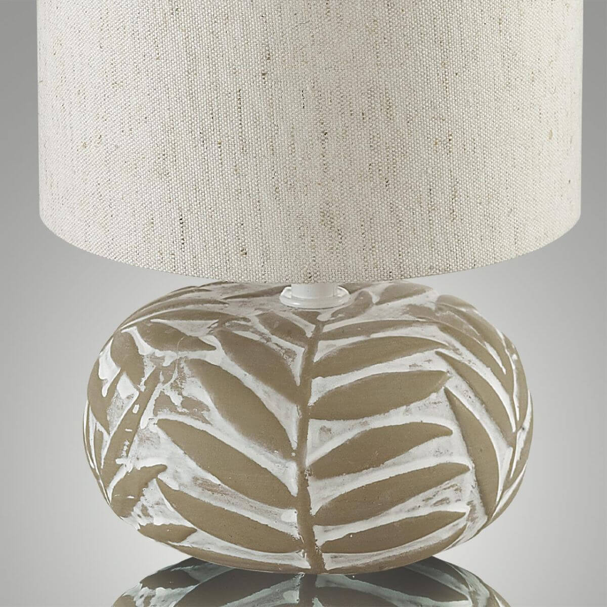 Настольная лампа Lumion Moderni Ramora 8135/1T