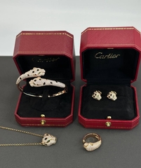 sergi-pusety-pantery-by-cartier