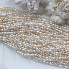 Жемчуг натуральный речной, рис, 3,9-4,5 мм, 1 нить, Ж016