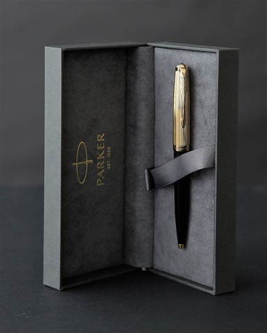Подарочный набор с ручкой Parker 51 DELUXE BLACK GT и ежедневником с индивидуальной гравирвкой123