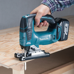 Аккумуляторный лобзик Makita DJV182RT