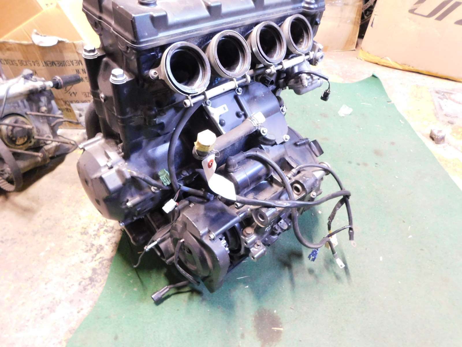 Двигатель Kawasaki ZZR1400 ZXT40A - купить по выгодной цене | Moto