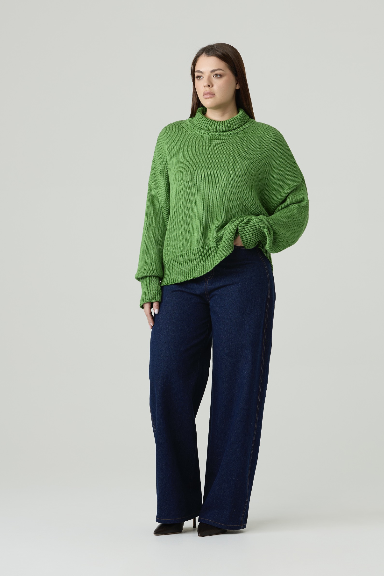 Свитер вязаный, зеленый