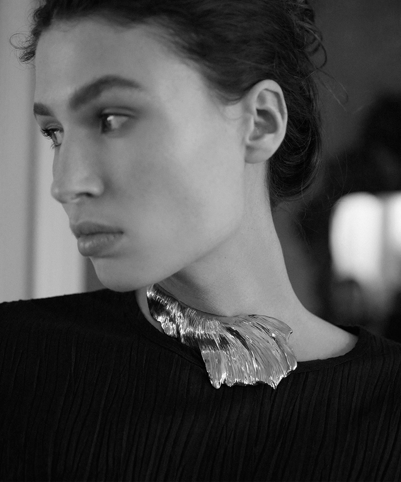 Колье Апсара silver