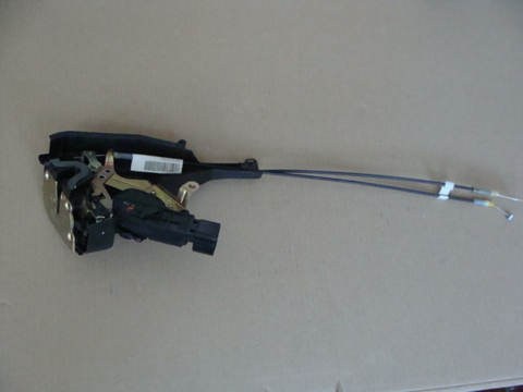 Замок задней двери левой  Geely MK