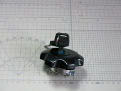 Крышка бензобака Suzuki DR-Z400 DRZ400 05-23