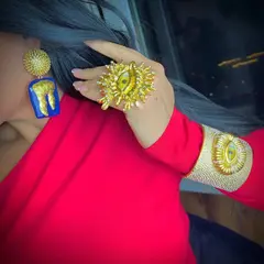 73124- Серьги ассиметричные Schiaparelli с подвесками с голубой и синей эмалью