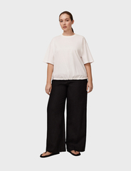 Футболка LALIS