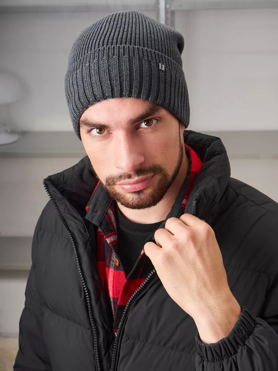 Шапка бини зимняя весенняя с флисом