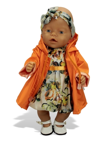 Комплект с плащом и платьем баллон - На кукле. Одежда для кукол, пупсов и мягких игрушек.