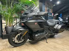 GL1800 Gold Wing Bagger DCT 50th Anniversary