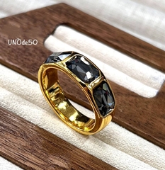 Кольцо дорожка UNOde50 с прямоугольными фианитами