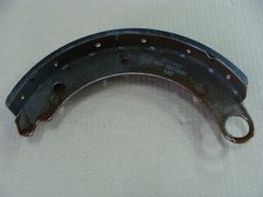 колодка тормозная передняя УАЗ (длинная) под  барабан. тормоз TROPHY  TR-469-3501090