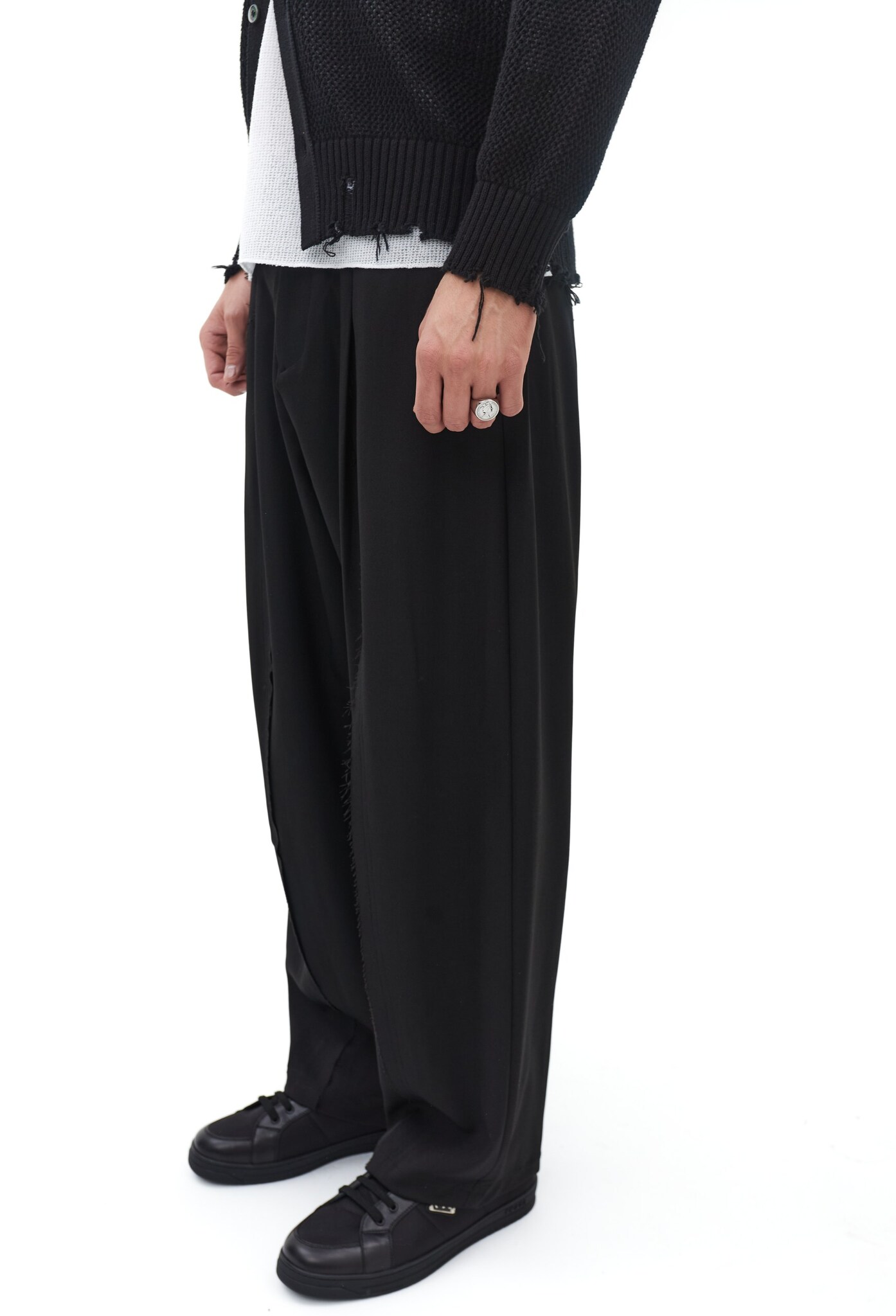 Мужские широкие брюки SLOWER черного цвета