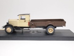 ZIS-12 bicolor 1:43 Miniclassic