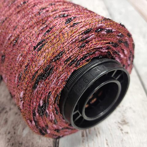 Лен (35%) с люрексом и шишибриками NODINO DI LINO 600 розово-коричневый с черным