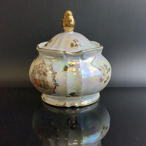 Сахарница фарфоровая из сервиза "Мадонна", Kahla GDR, люстр, изображение, золочение, винтаж времён 1970-1990 гг