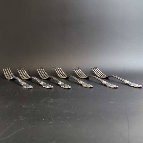 Набор из 6 столовых вилок Роза - мельхиор - МНЦ - Кольугино - СССР