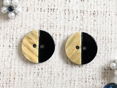 Пуговицы костюмные, d 2 см