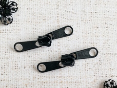 Бегунок трактор 2-х язычковый, галантерейный Т10, чёрный