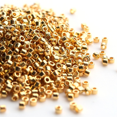 DBM-0031 Бисер цилиндрический Миюки делика 10/0 /Miyuki delica 10/0 24kt Gold Plated