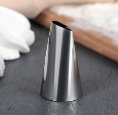 Насадка кондитерская d=2,5 см, вых.1,2 см "Лепесток"