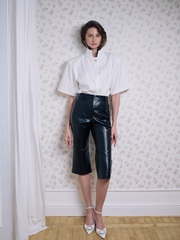 Рубашка с воротником стойкой