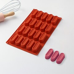 Форма силиконовая «Сладости.Эклер», 29×17×2 см, 20 ячеек