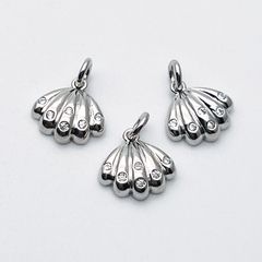 Подвеска Ракушка, цвет серебро (родий), фианиты, размер 9*10 мм, цена за 1 шт