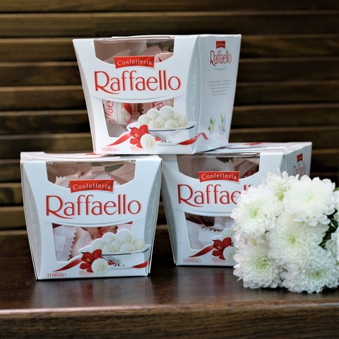 Конфеты Raffaello