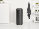 Мусорный бак Touch Bin New 30 л, артикул 236266, производитель - Brabantia, фото 10