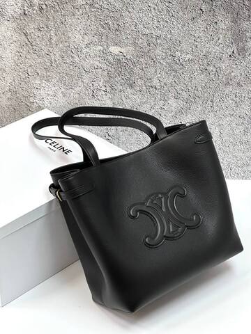 Сумка Celine MEDIUM CABAS ANAÏS CUIR TRIOMPHE черная