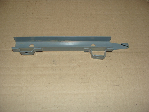 Стойка опускного стекла задняя левая УАЗ-452,3741