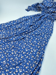 Вискоза штапель Лютики на синем фоне