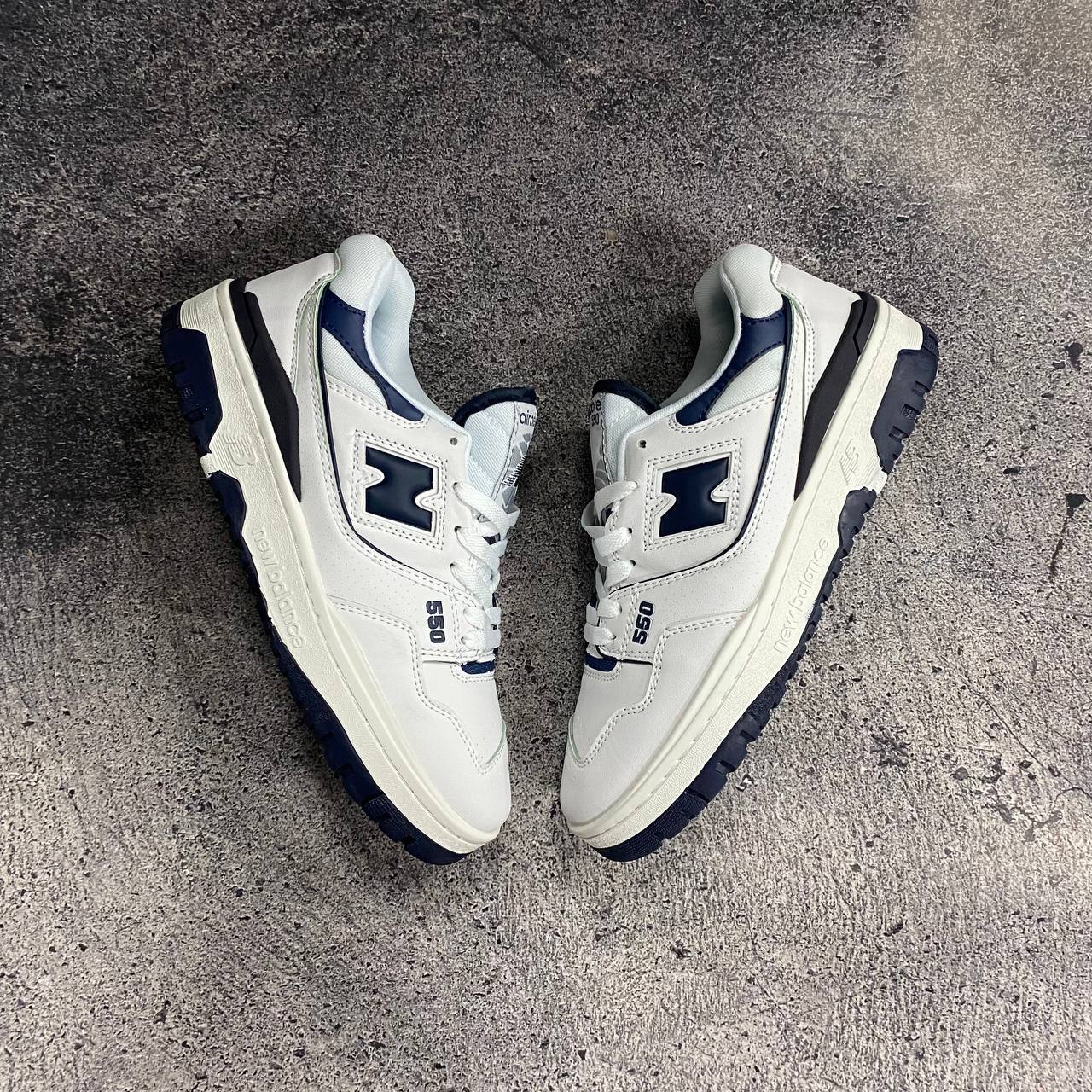 New balance white blue sales