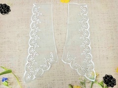 Воротник, вышивка на органзе, р. 33x17 см