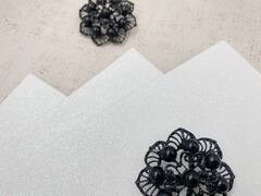 Фоамиран глиттерный, р. 20х30 см, 2 мм, белый