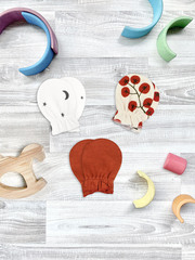 Рукавички-антицарапки Mjölk Cherry Tomatoes/Ночное небо/Paprika, сет из 3х пар