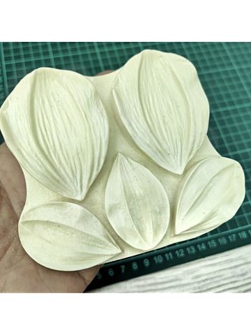 Молд лепестки георгина 5шт