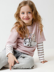 фуфайка  для девочки  КР 302828/розовый лед к601