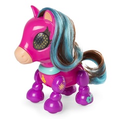 Милая пони Нова Зуммер