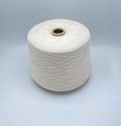 Millefili (пр.Италия),art-Merinosgeo 1520м/100 гр. 80%Меринос 20%Полиамид, цвет-Молочный(7/702) ,арт-31074