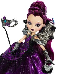 Рейвен Квин День Коронации