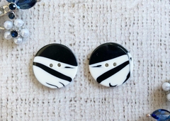 Пуговицы костюмные, d 2,1 см