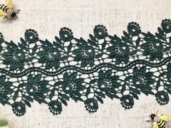 Кружево плетеное, ш. 13,5 см.